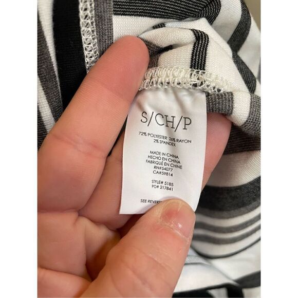 🔴 CAbi Small Grandstand Skirt #5185 Black White & Gray with Pockets - Picture 8 of 12